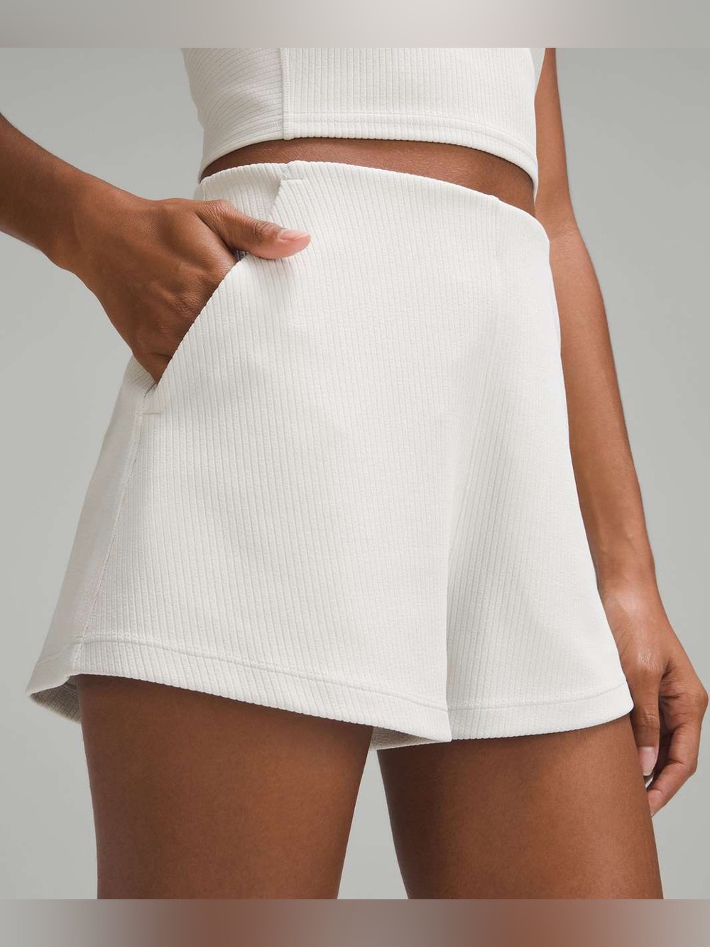 Lululemon Ribbed Softstreme High-Rise Short 2" Bone